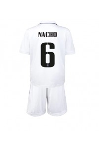 Real Madrid Nacho #6 Babyklær Hjemme Fotballdrakt til barn 2022-23 Korte ermer (+ Korte bukser)